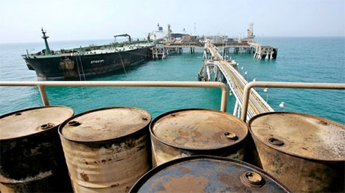 Un petrolero iraní en el Golfo Pérsico Washington no otorga exenciones en su campaña de presión sobre Teherán
